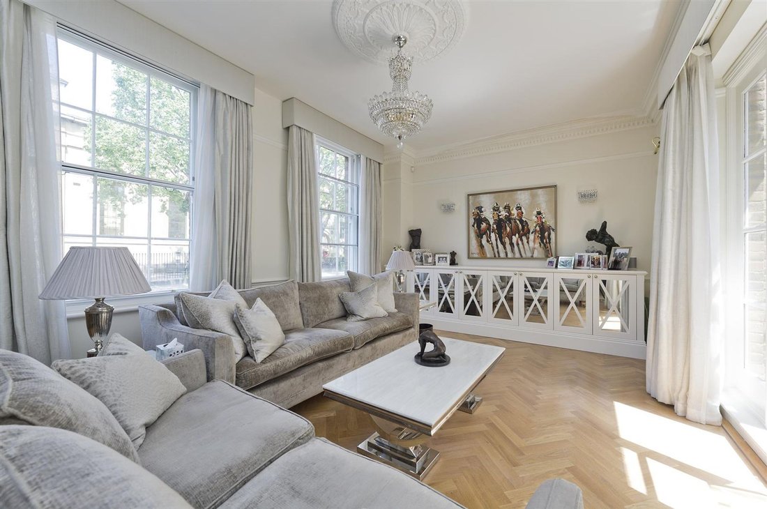 Apartment in Belgravia, Westminster, England 1 - 16735156