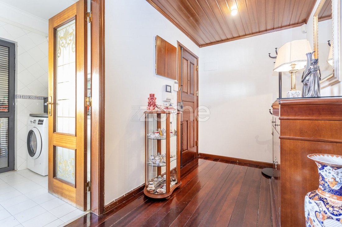 Apartment in Sao Vicente, Lisbon, Portugal 2 - 16736430