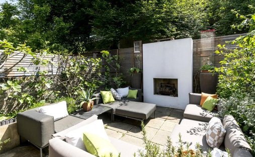 House in Ladbroke Grove, Kensington And Chelsea, England 1