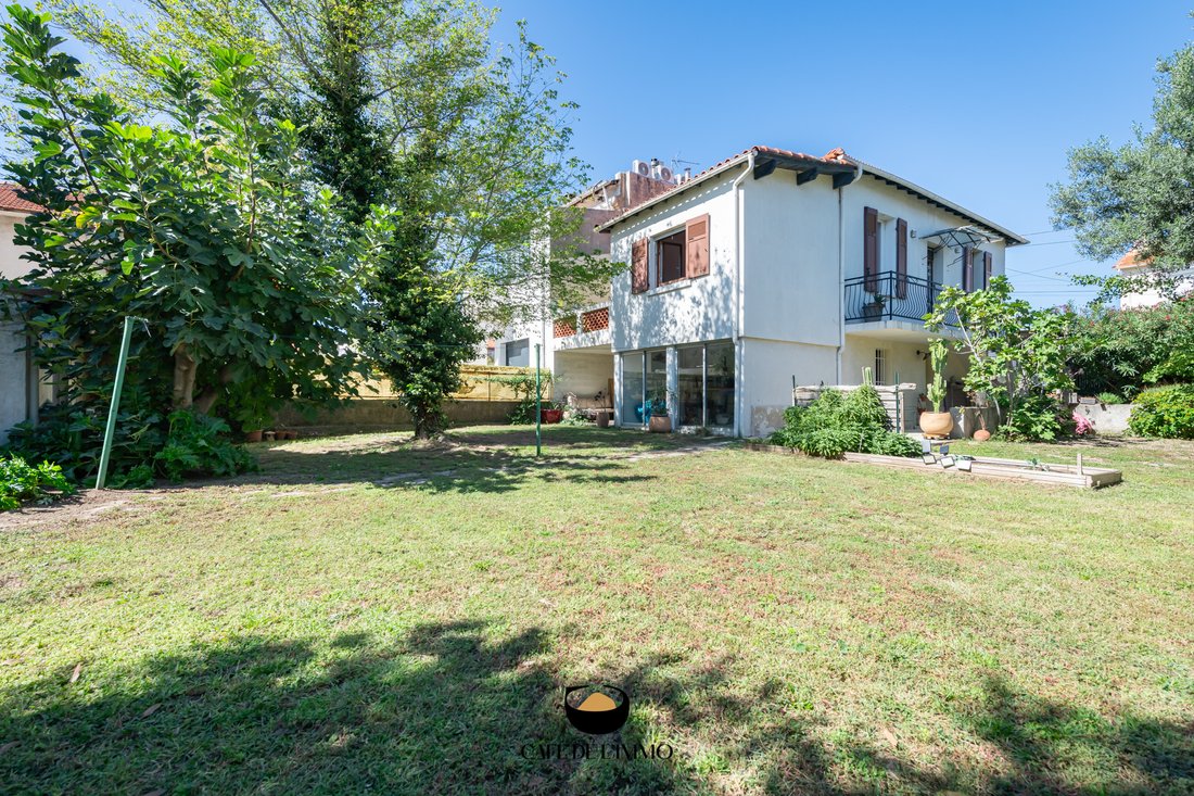House in Saint Julien, Marseille, Provence-Alpes-Côte d'Azur 4 - 16735750