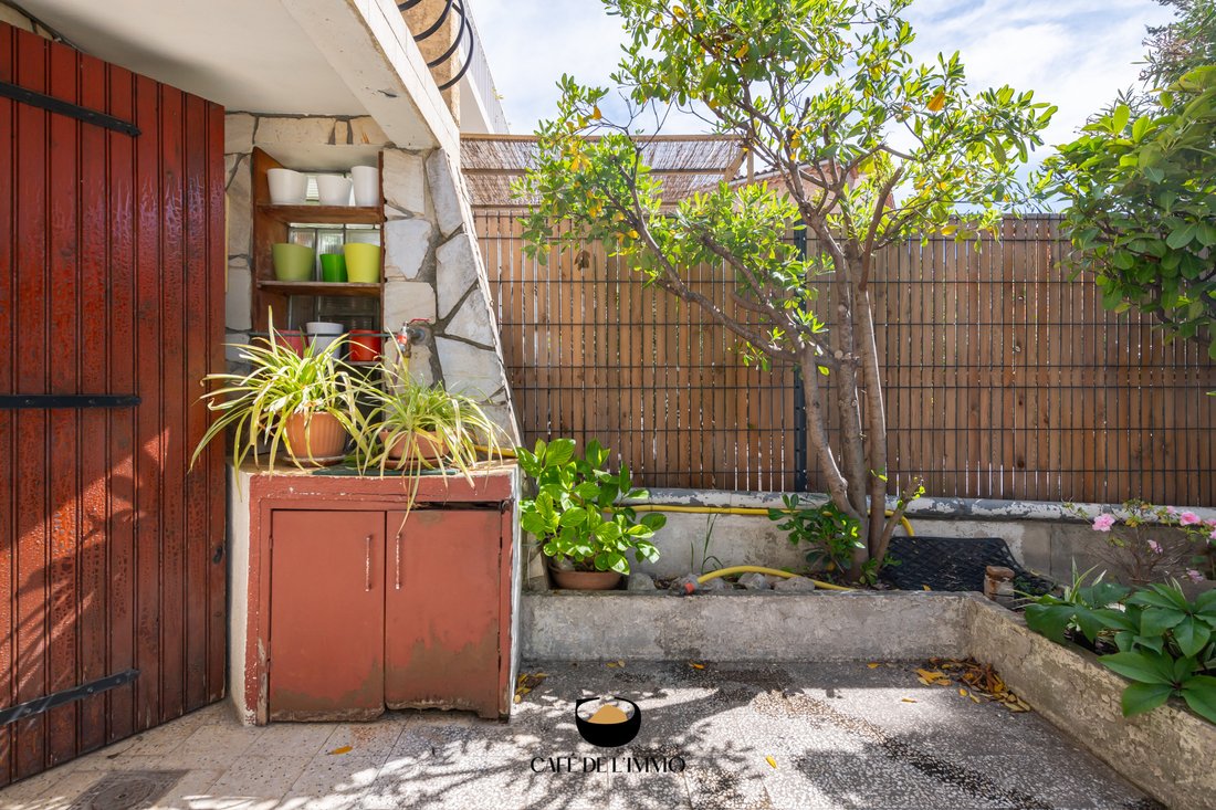 House in Saint Julien, Marseille, Provence-Alpes-Côte d'Azur 1 - 16735828