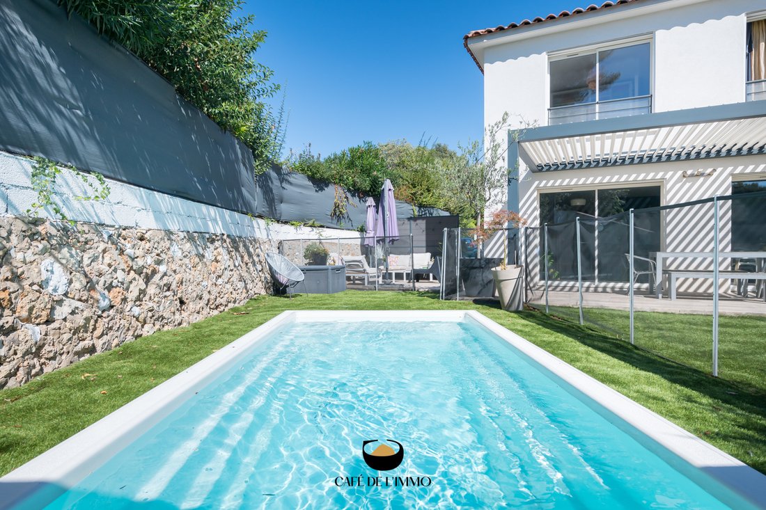 House in Saint Julien, Marseille, Provence-Alpes-Côte d'Azur 1 - 16735797