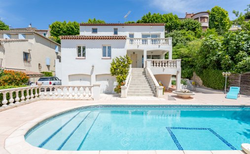House in Saint Julien, Marseille, Provence-Alpes-Côte d'Azur 1