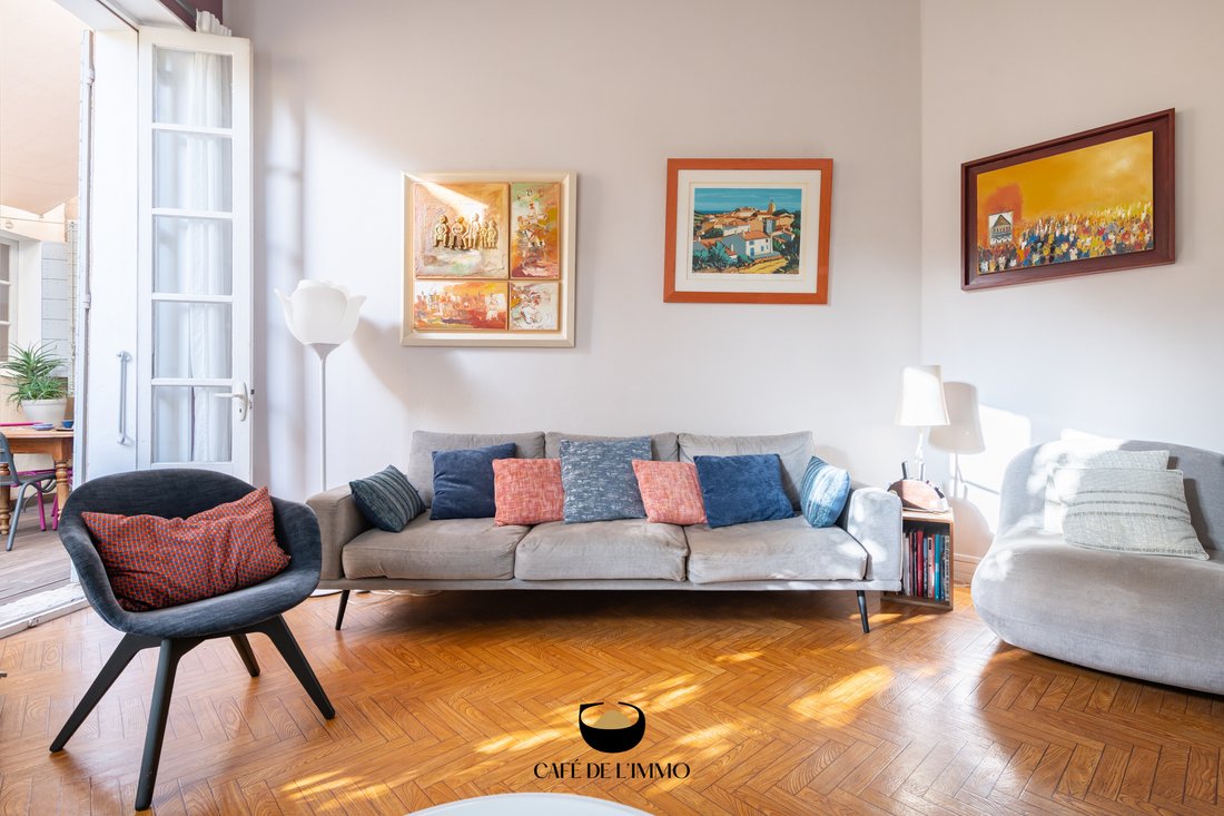 Apartment in Castellane, 6e Arrondissement, Marseille 1 - 16735301