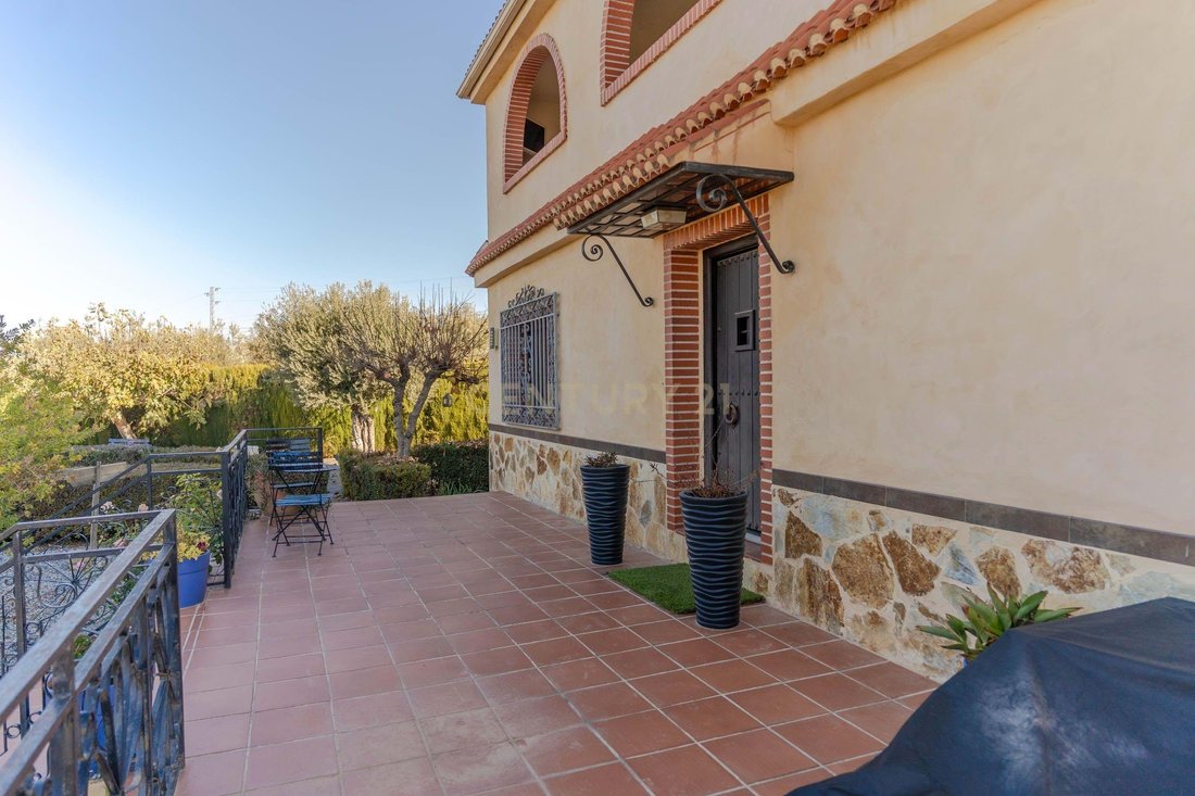 Villa in Gojar, Andalusia, Spain 1 - 16697627