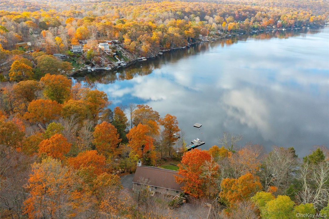 House in Holmes, New York, United States 4 - 16640711