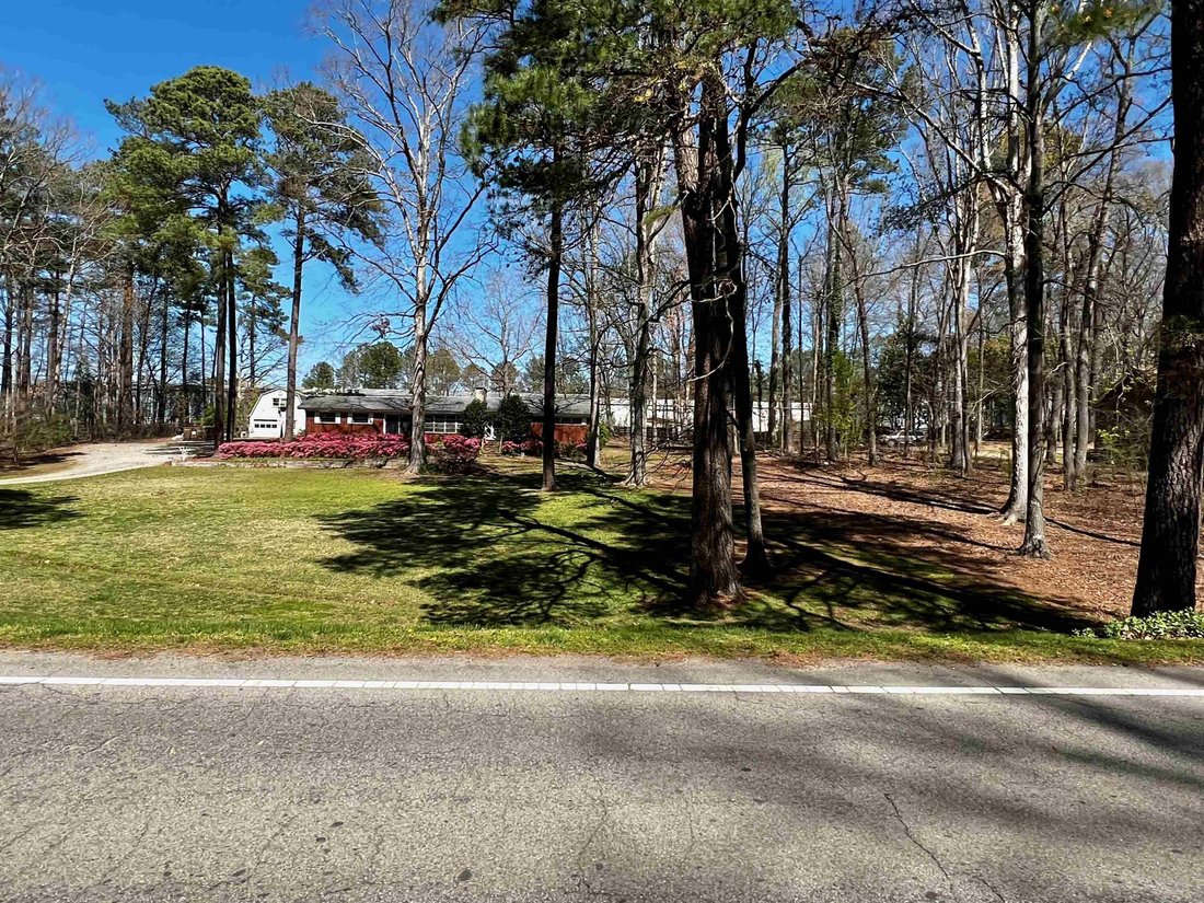 House in Apex, North Carolina, United States 2 - 16733245