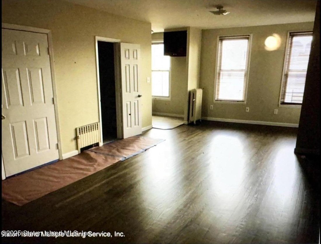 House in New York, New York, United States 3 - 16730425