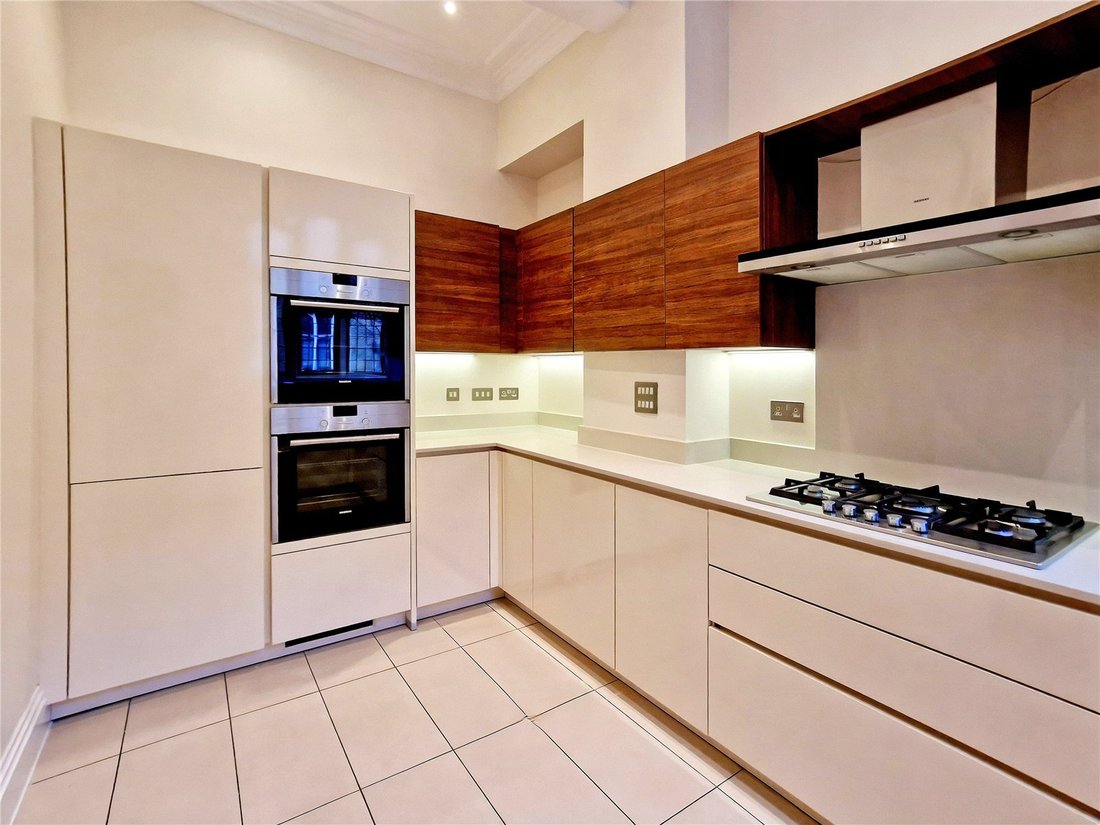 Apartment in Golders Green, Barnet, England 5 - 16734826