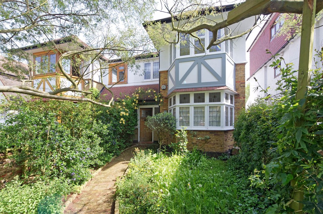 House in Brondesbury Park, Brent, England 1 - 16735046