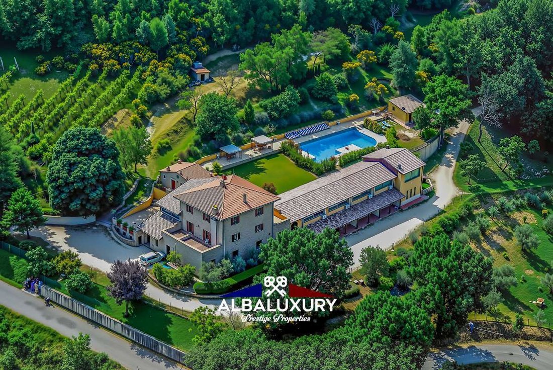 Villa in Valfabbrica, Umbria, Italy 2 - 15345310