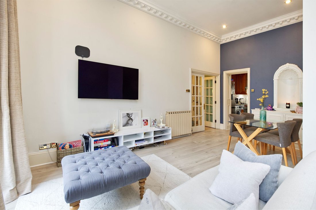 Apartment in South Kensington, Kensington And Chelsea, England 5 - 16735132