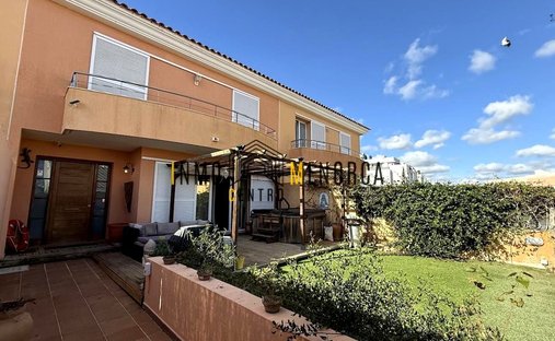 Townhouse in es Castell, Balearic Islands, Spain 1
