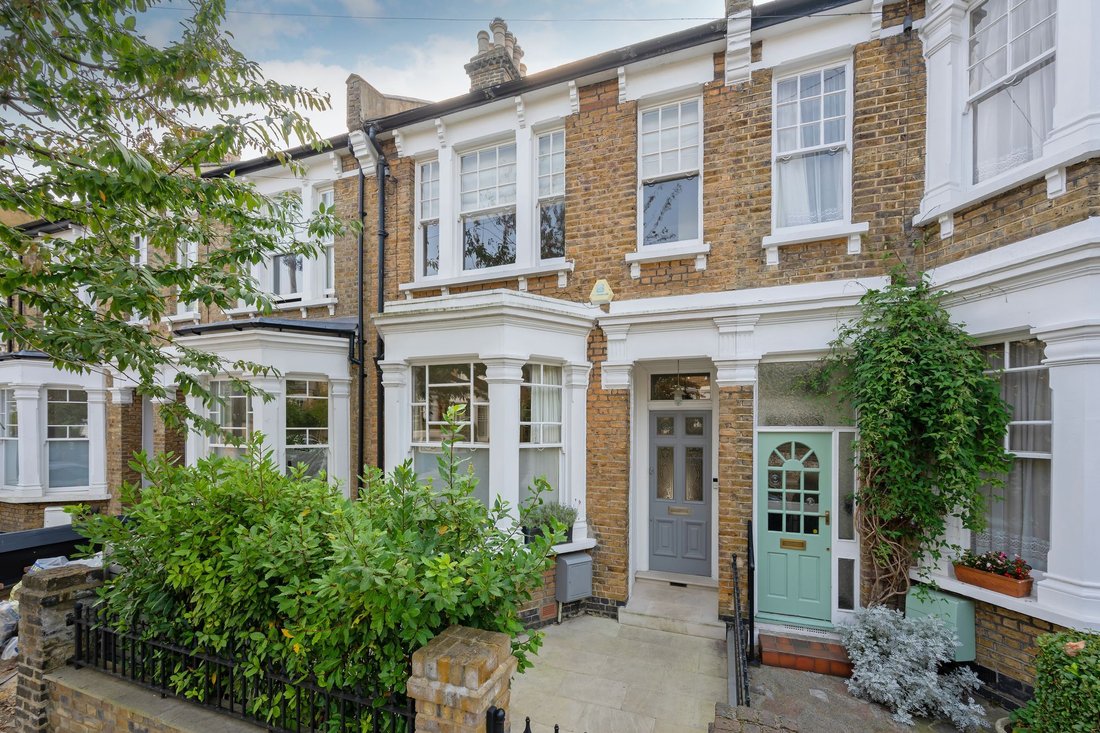 House in Queens Park, Brent, England 2 - 16734715