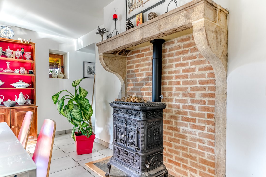 House in Arrondissement of Bourg-en-Bresse, Auvergne-Rhône-Alpes, France 5 - 16730753
