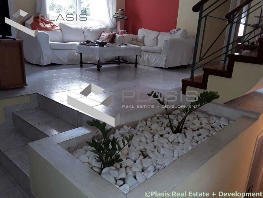 House in Voula, Attica, Greece 2 - 15431816