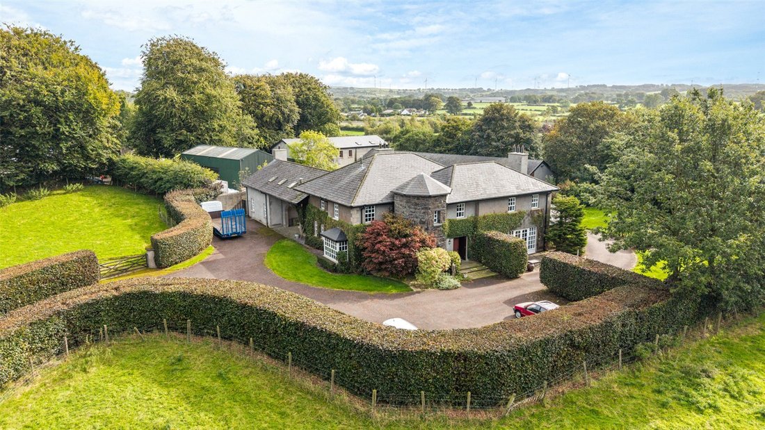 House in Ballyclare, Antrim and Newtownabbey District, Northern Ireland 1 - 16734053