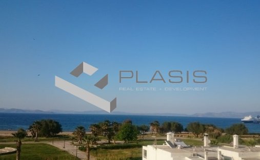 Land in Rafina, Attika, Griechenland 1