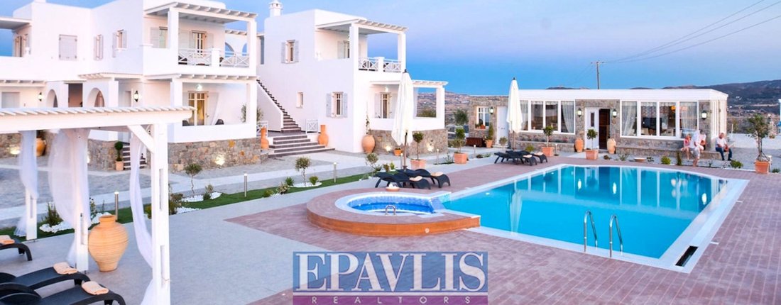 Condo in Milos, Aegean, Greece 1 - 16737481