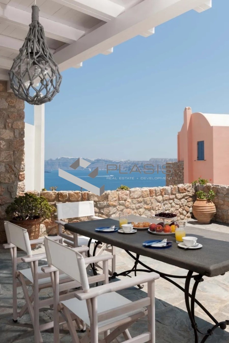 House in Thira, Aegean, Greece 5 - 15190811