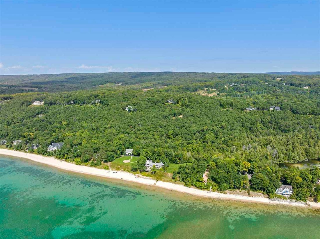 House in Wequetonsing, Michigan, United States 5 - 16734293