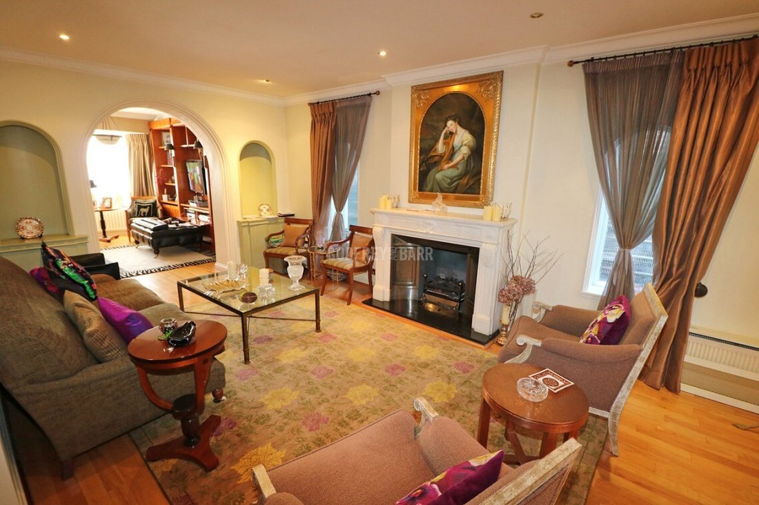 House in Hampstead Garden Suburb, Barnet, England 4 - 16735072