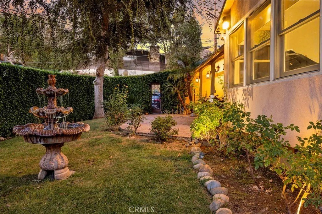 House in Los Angeles, California, United States 3 - 16522250