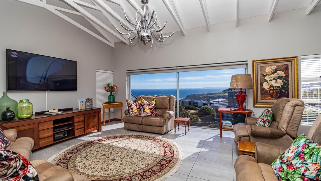 House in Dana Bay, Western Cape, South Africa 5 - 16736161