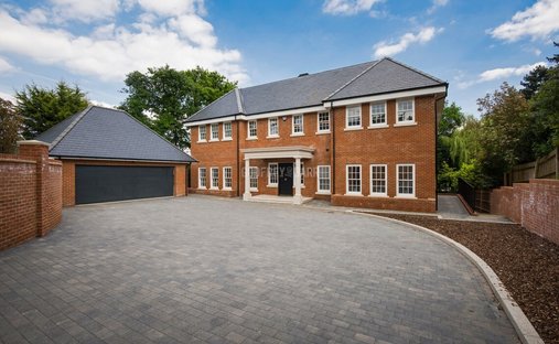 House in Ferney Hill, Enfield, England 1