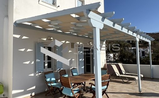 House in Syros, Aegean, Greece 1