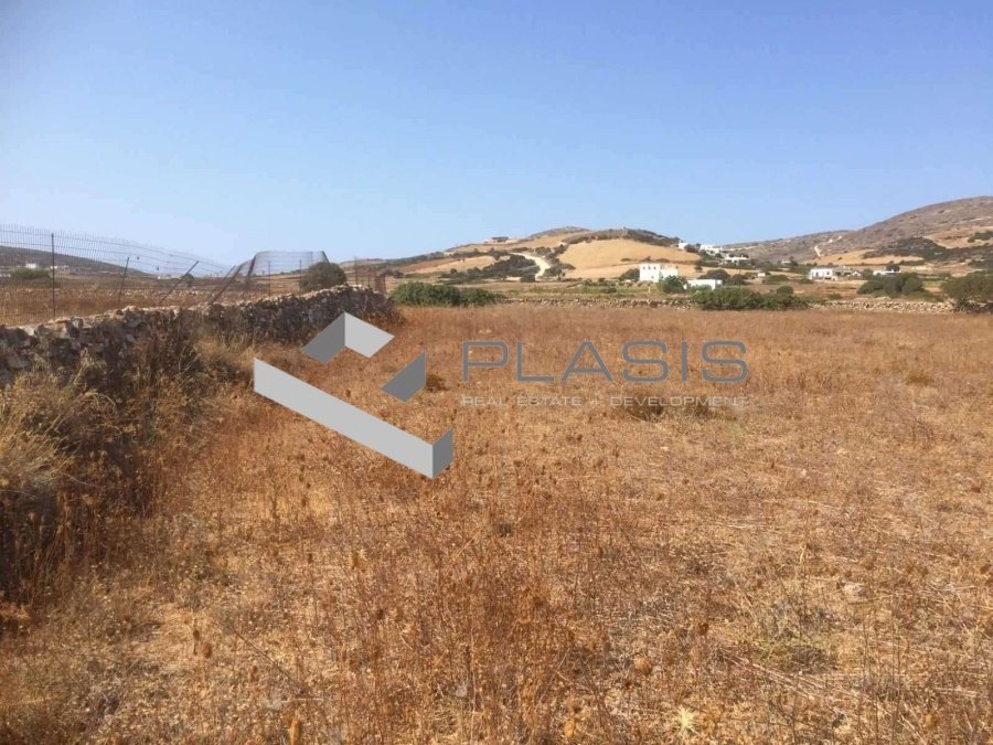 Land in Antiparos, Aegean, Greece 1 - 15729473