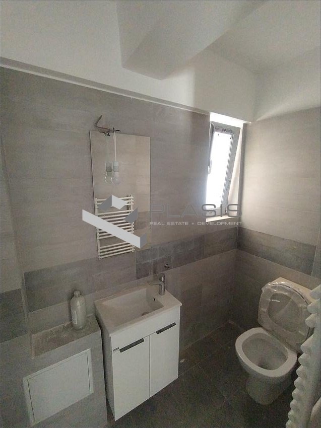 House in Kalyvia Thorikou, Attica, Greece 2 - 15731266