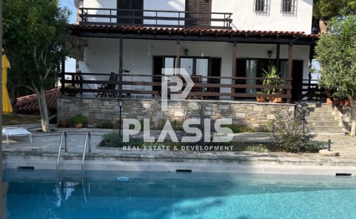 Villa in Thermaikos, Macedonia and Thrace, Greece 1