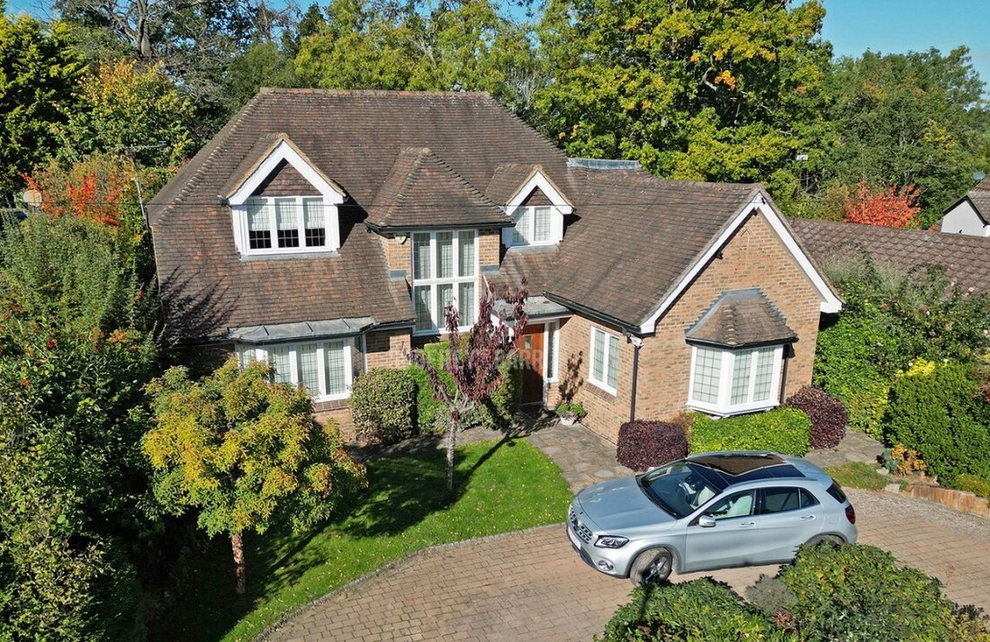 House in Barnet, England 1 - 16735249