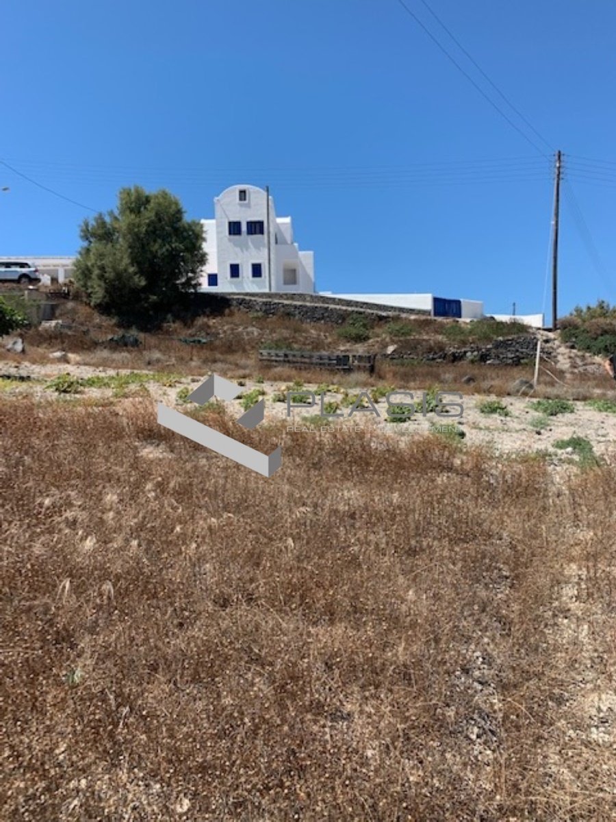 Land in Thira, Aegean, Greece 5 - 15731288
