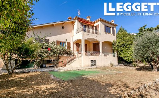 Villa in Le Port, Villefranche-sur-Mer, France 1