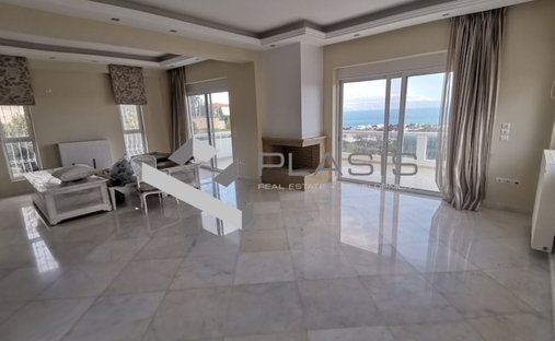House in Nea Makri, Attica, Greece 1
