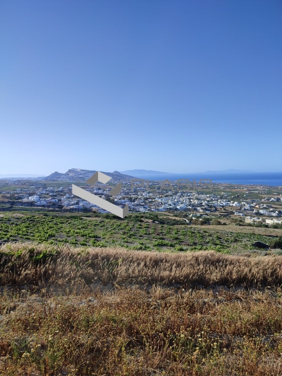 Land in Thira, Aegean, Greece 2 - 15729567