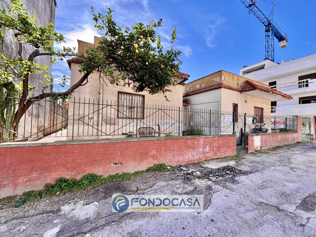 House in Aversa, Campania, Italy 2 - 16736529