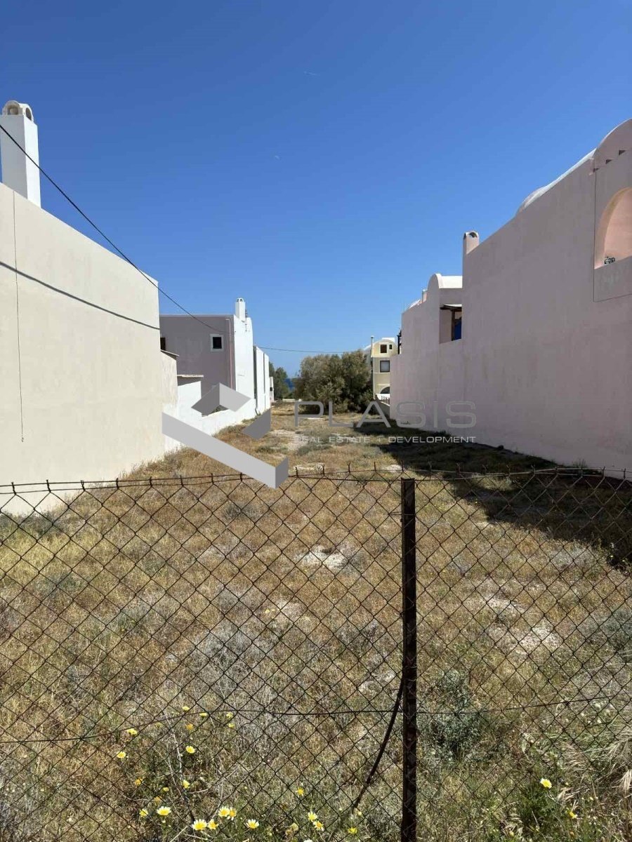 Land in Thira, Aegean, Greece 2 - 15729461