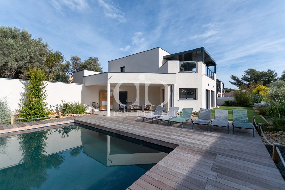 House in Bandol, Provence-Alpes-Côte d'Azur, France 1 - 16734723