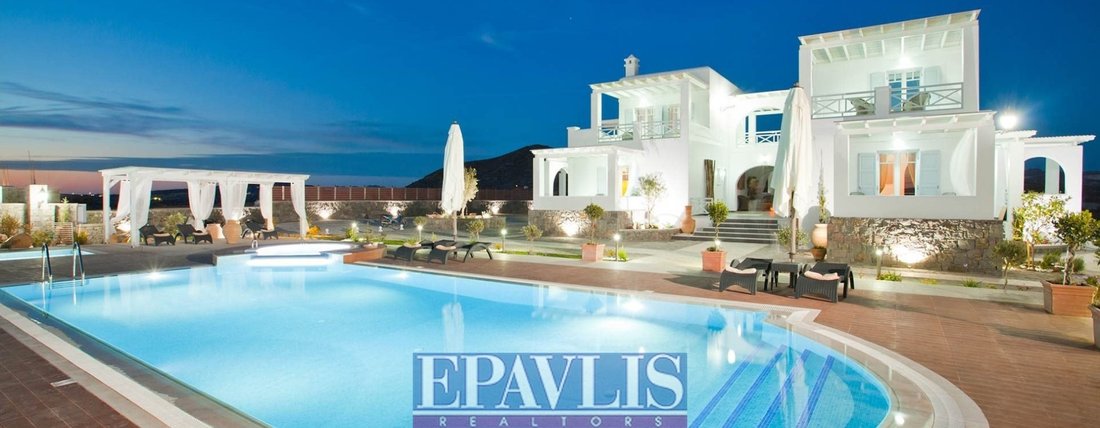 Condo in Milos, Aegean, Greece 5 - 16737481