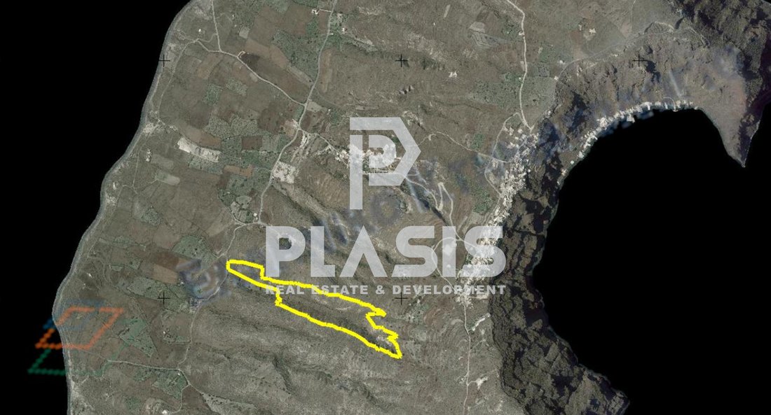 Land in Community of Thirasia, Ia, Greece 1 - 16064172