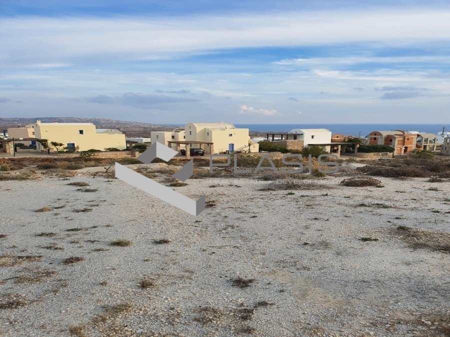 Land in Thira, Aegean, Greece 2 - 15731184