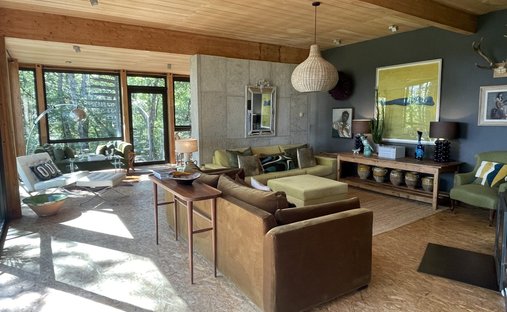 The Aristocratic Chateau Of Beechwood