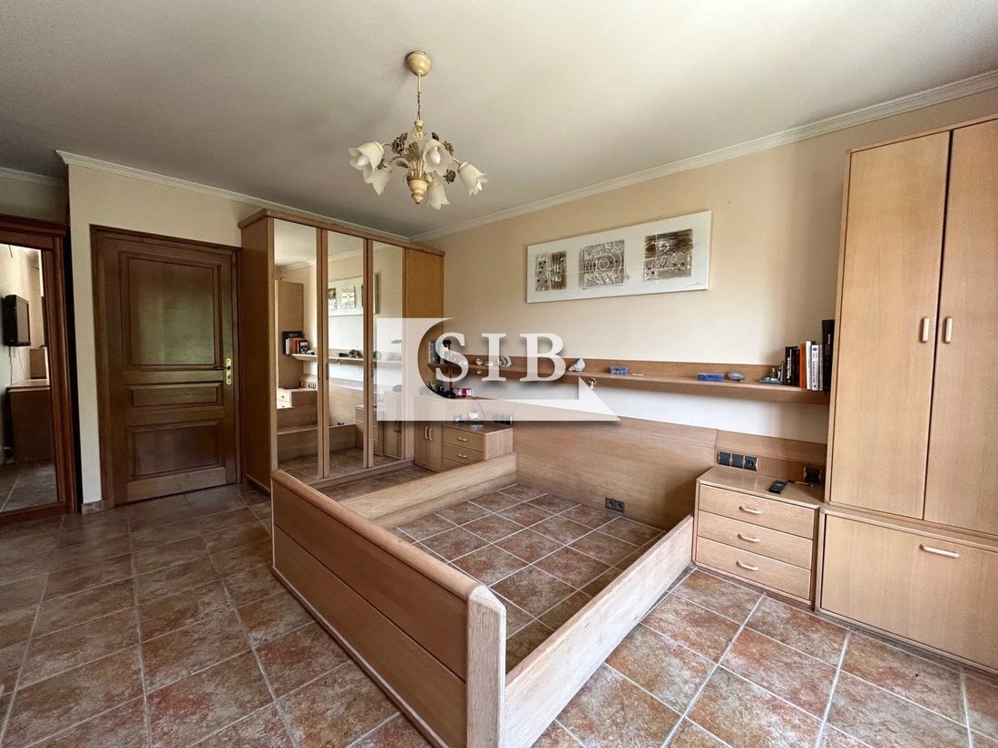 House in Longpont-sur-Orge, Ile-de-France, France 4 - 16737293