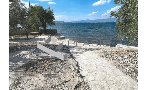 House in Community of Kiveri, Lerna, Greece 1