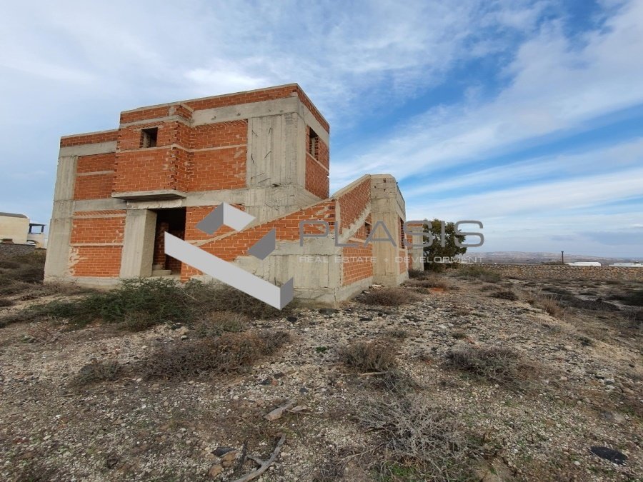Land in Thira, Aegean, Greece 4 - 15731184
