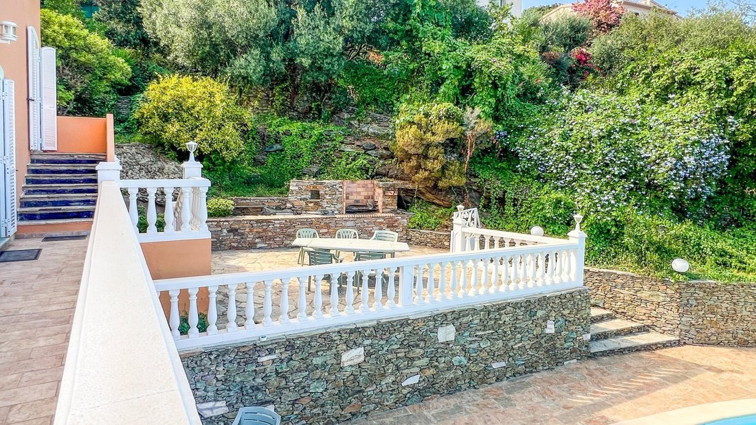 House in San-Martino-di-Lota, Corsica, France 3 - 16734338