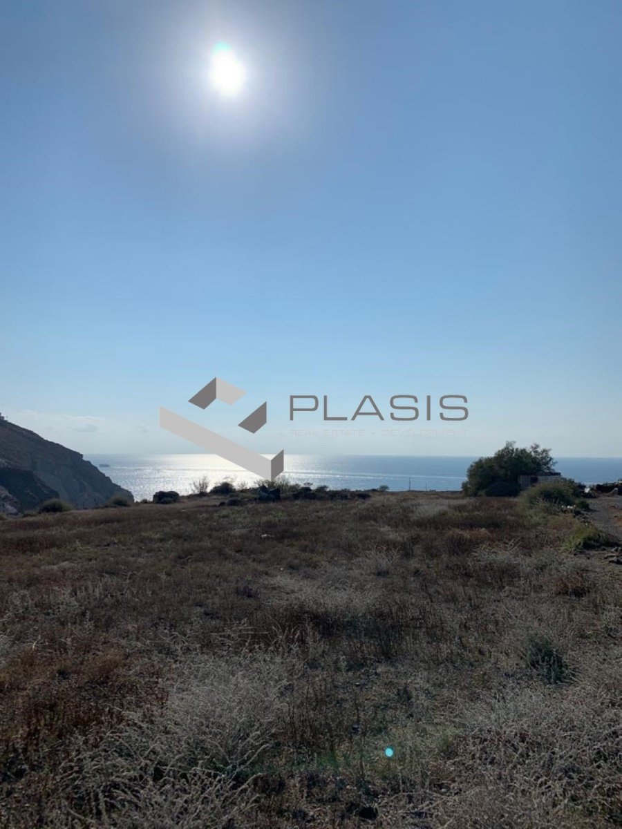 Land in Thira, Aegean, Greece 2 - 15731337